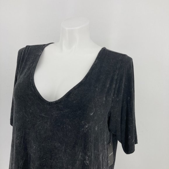 New Torrid Top Favorite Tunic Super Soft Mineral Wash Black Short Sleeve Size 3 - Picture 2 of 6